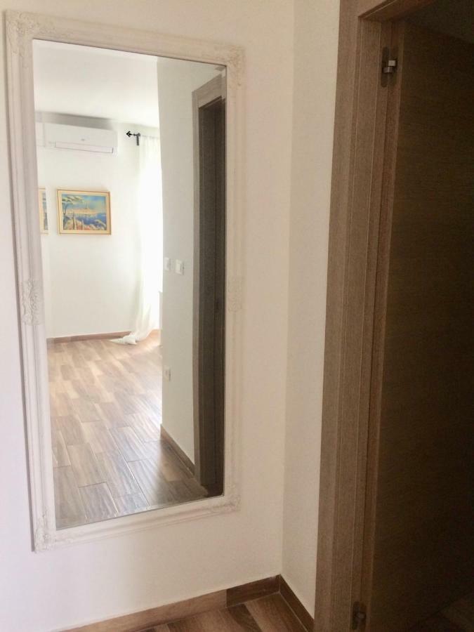Apartment Mony Rovinj Exterior photo