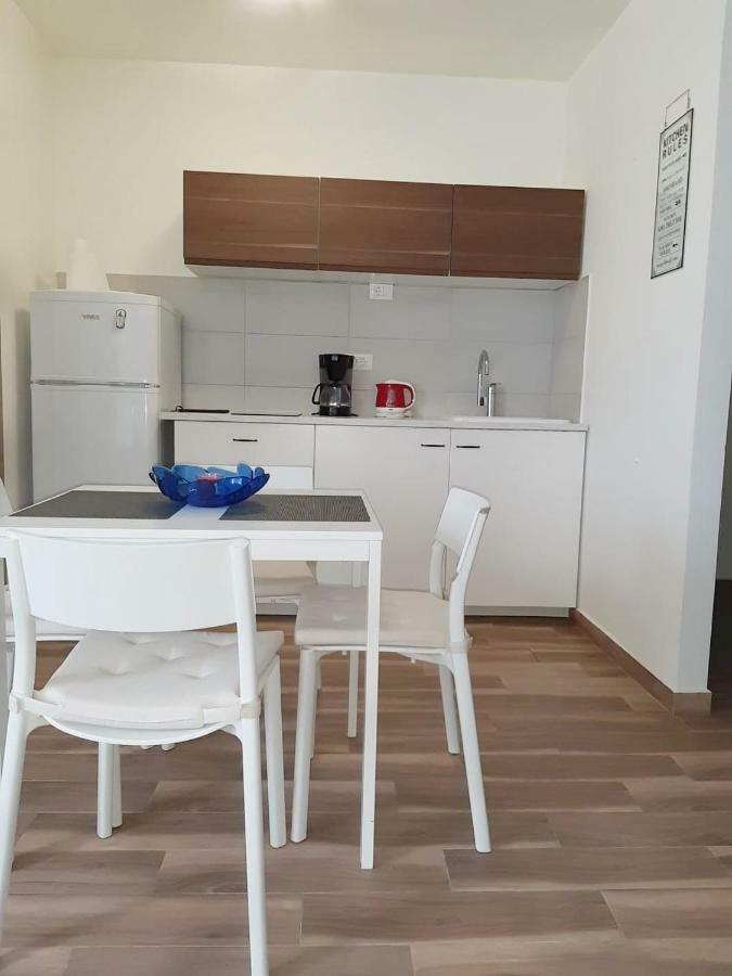 Apartment Mony Rovinj Exterior photo