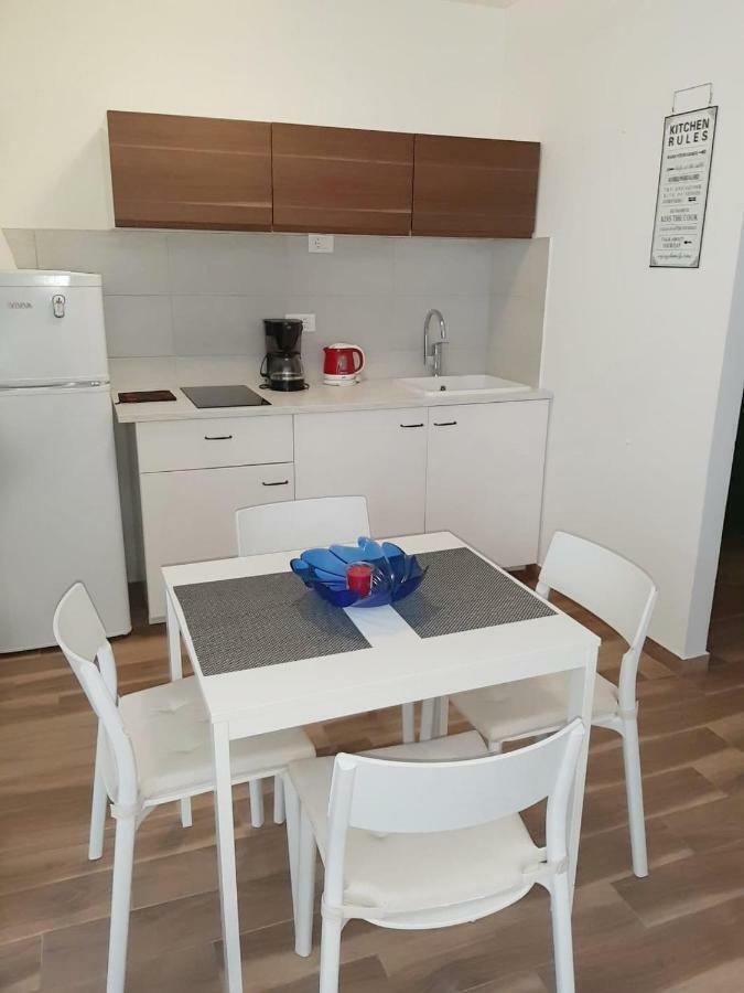 Apartment Mony Rovinj Exterior photo